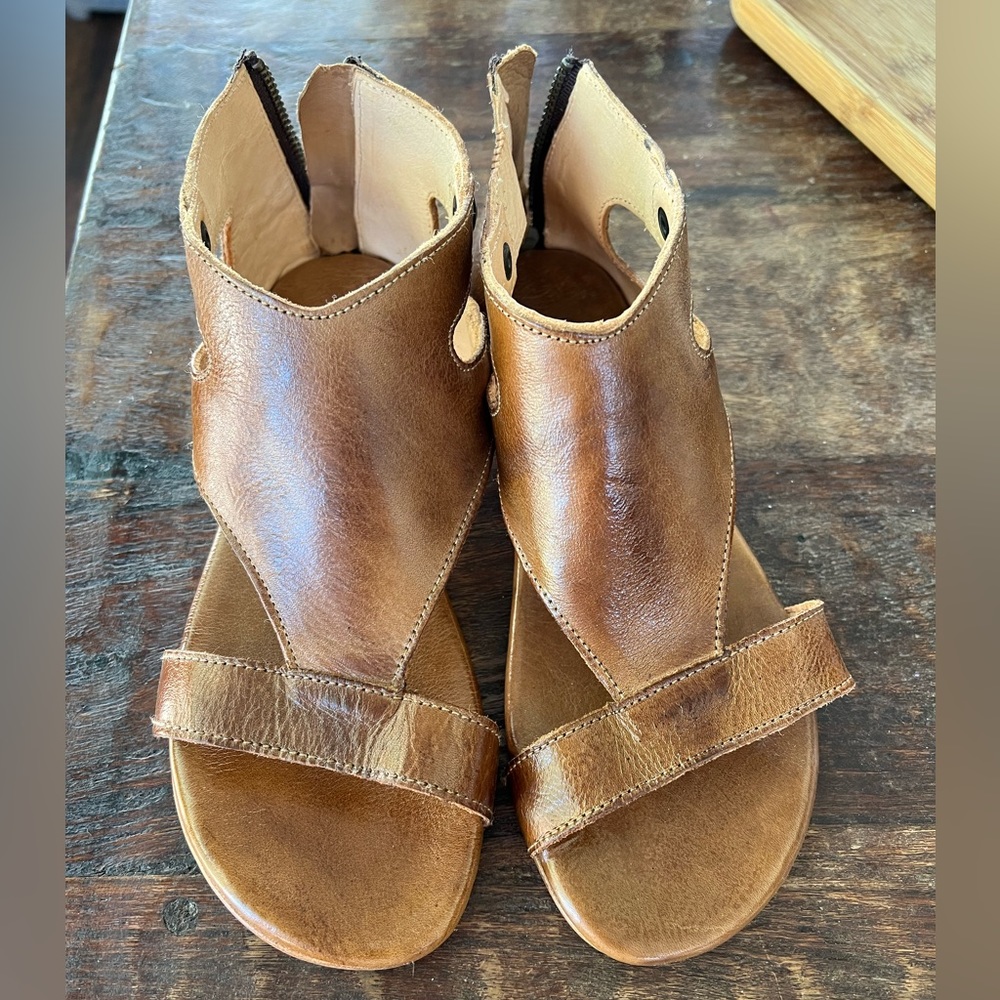 Brown leather sandals